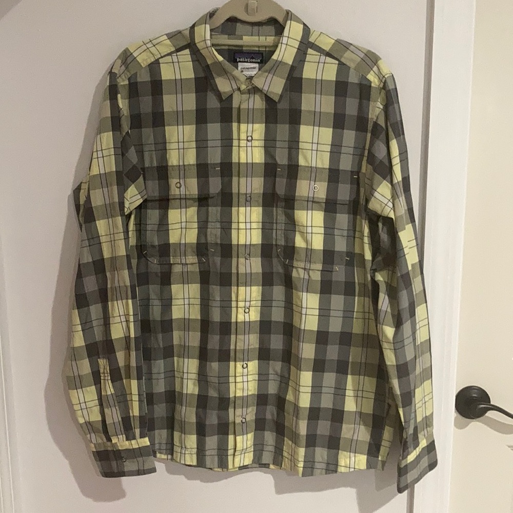 Patagonia Men’s Plaid Shirt